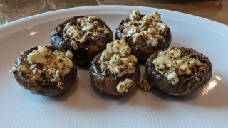 Gefüllte Champignons
