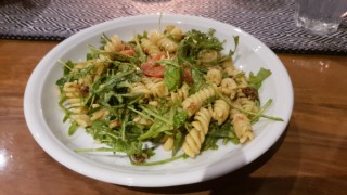 Nudelsalat mit Pesto